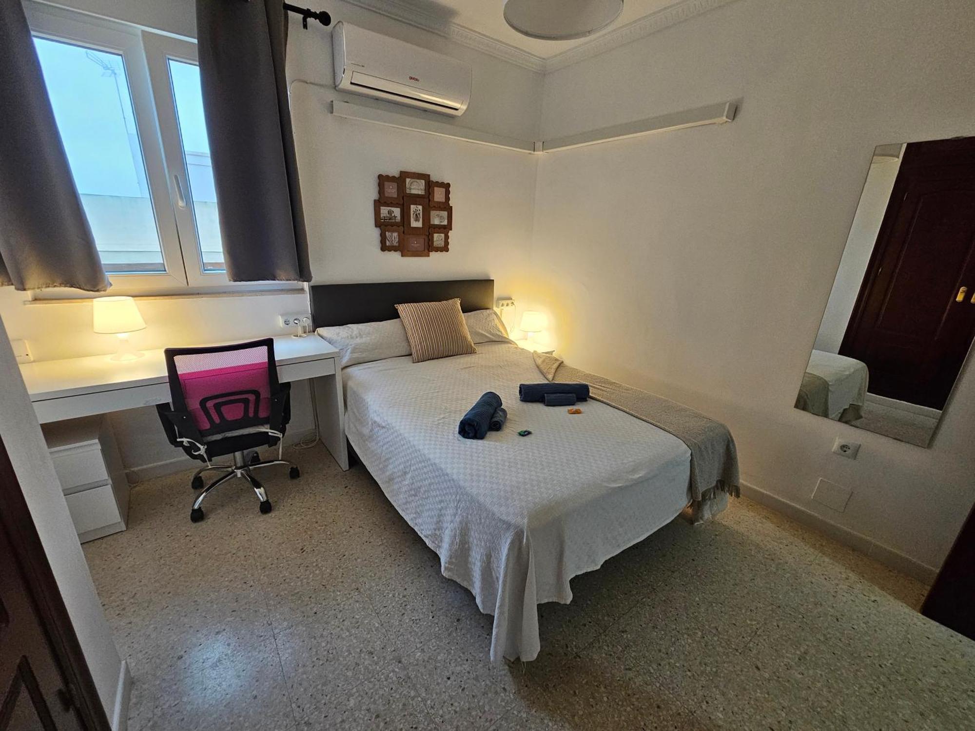 Apartamento Granja - A 5 Min De La Playa Cádiz Exteriör bild
